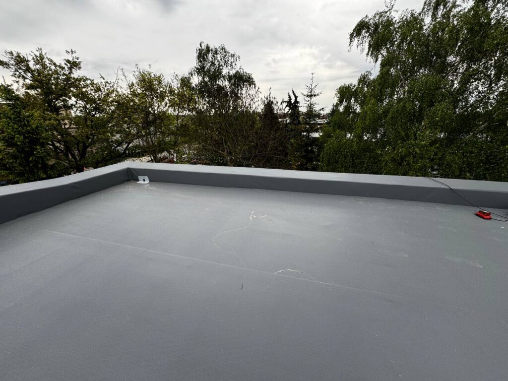 Profesjonalna Hydroizolacja dachów, tarasów i balkonów w Warszawa i okolice